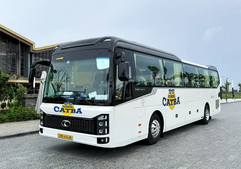 Tourist bus from Cat Ba to Hanoi for Sapa transfer