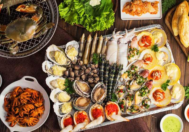 Ăn gì ở Cát Bà