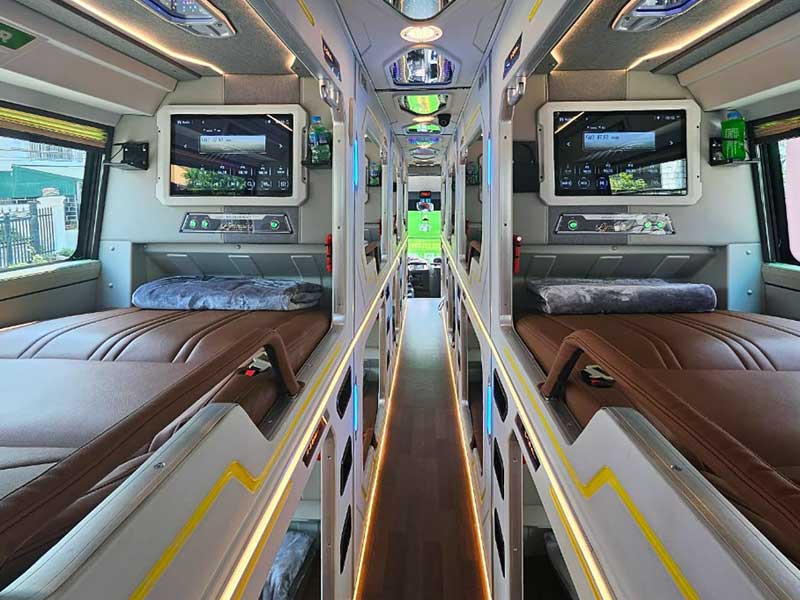 Vip Cabin Sleeper Bus Hanoi to Danang