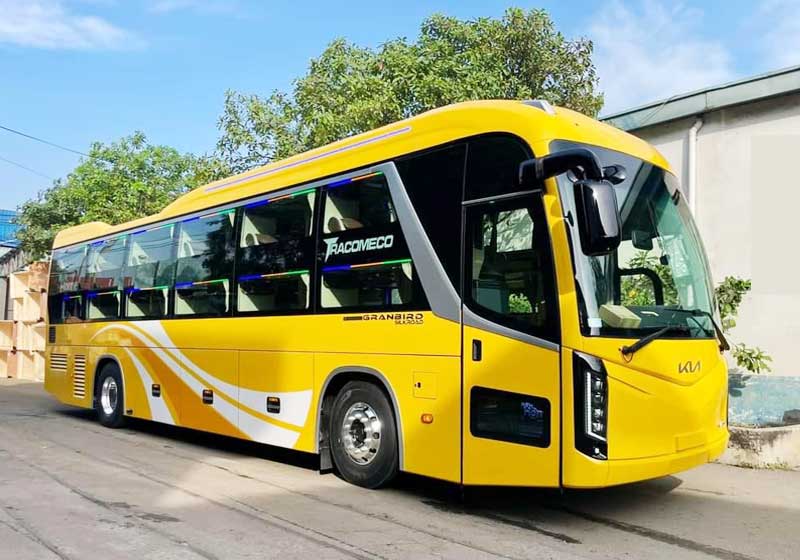 Hanoi to Hue Bus - VIP Cabin Sleeper