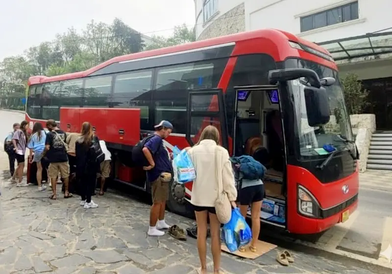 Hanoi Old Quarter pickup point for Sapa bus