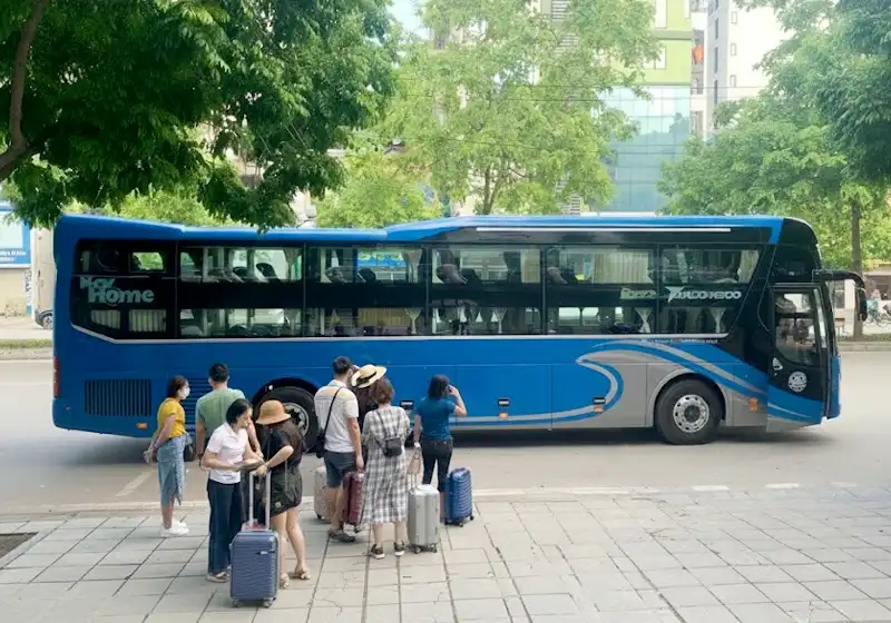 Sapa town center bus drop-off