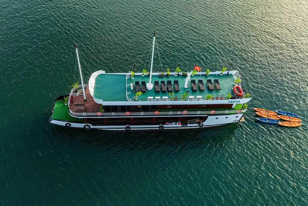 Lan Ha Bay cruise 3 days 2 nights limestone islands landscape